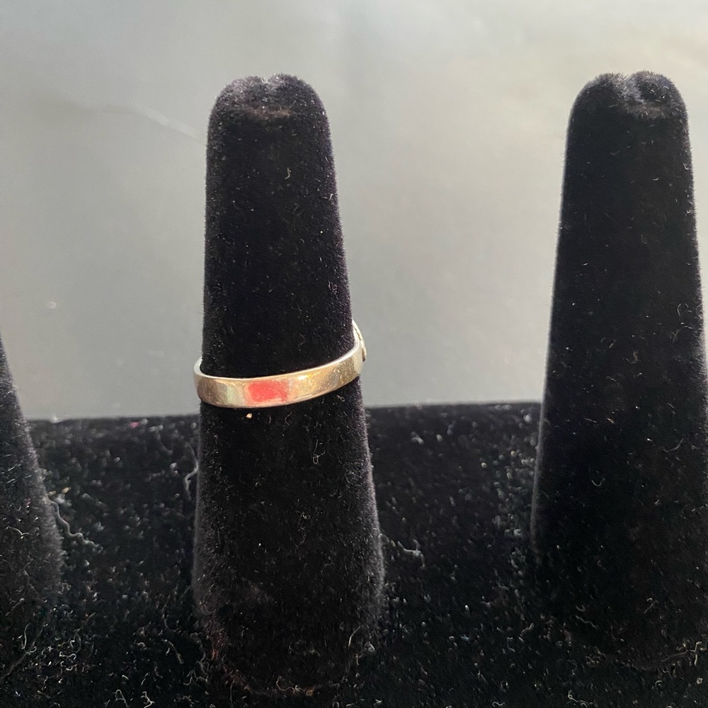 Green Gemstone Ring - image 8